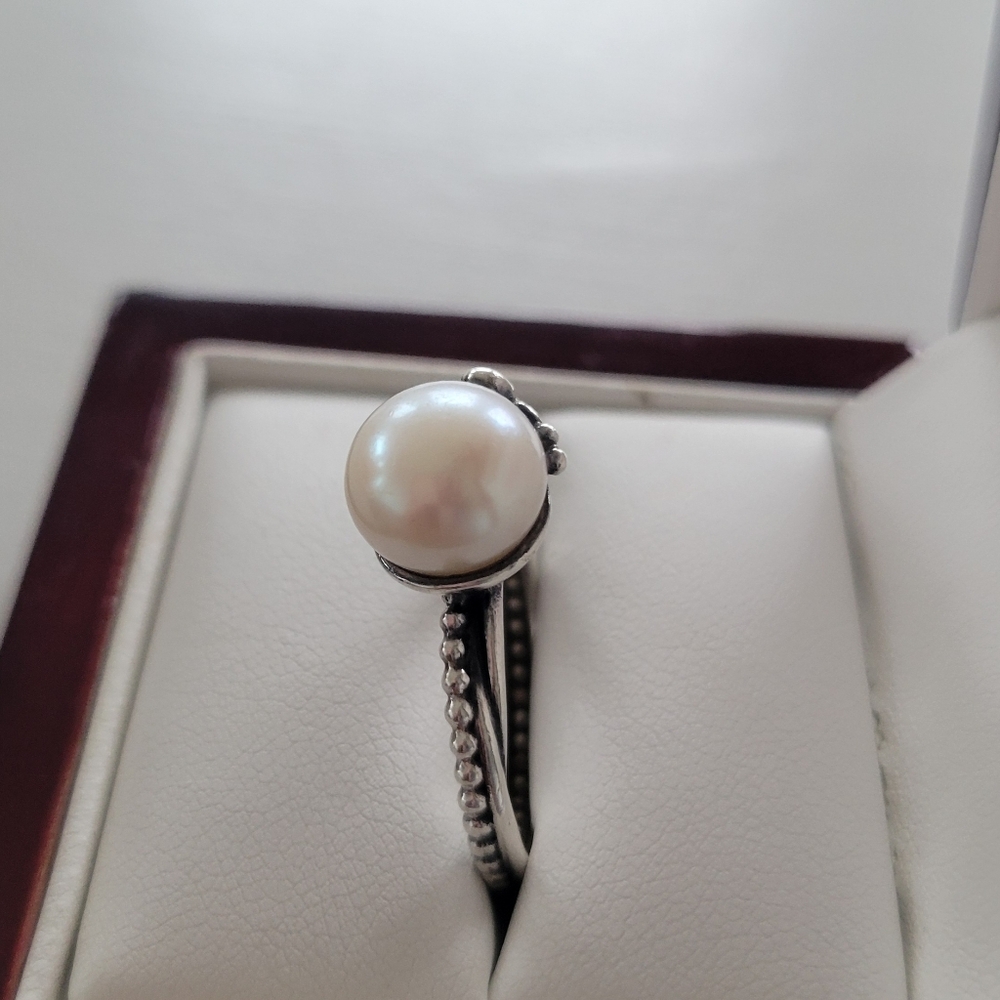 Pandora Pearl Ring - Picture 4 of 6